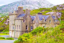 The castle at Amhuinnsuidhe - Harris